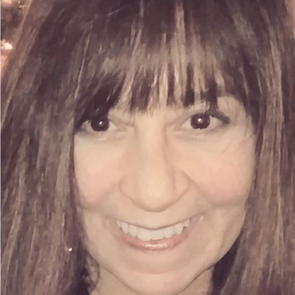 Meet your Posher, Michele